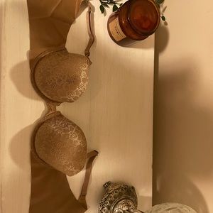 34C smoothing back nude bra